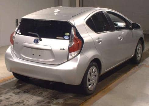TOYOTA AQUA S 2016